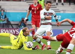 360直播网:多方有意奥蓬达，费内巴切与沙特球队均已打探转会情况